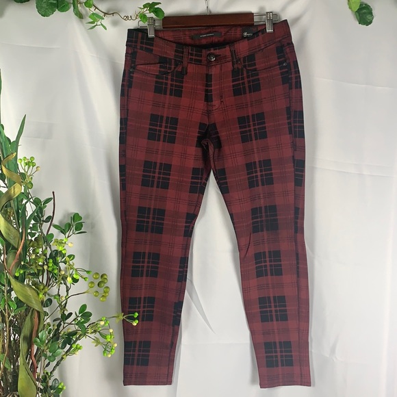 ❌TRADED❌ Dylan George Plaid Stretchy Skinny Pants - Picture 9 of 16